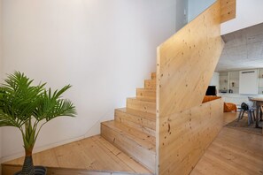 Interior - Holiday Home 'Olinda House' with Private Terrace and Air Conditioning (Odeceixe)