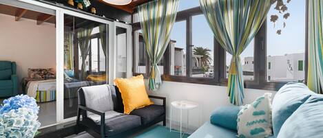 2 chambres, fer et planche Ă repasser, Wi-Fi gratuit, draps fournis