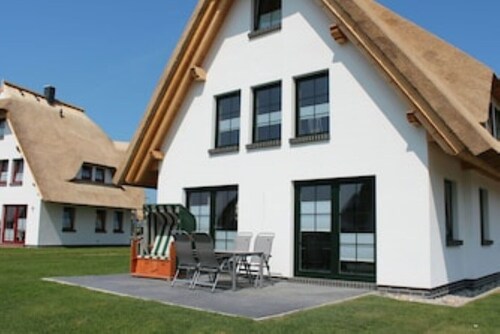 5 Sterne-Ferienwohnung lt. DTV - Luxus pur nur 200m vom Strand - WLAN kostenfrei