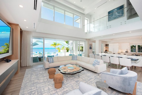 Sun Rays by Grand Cayman Villas