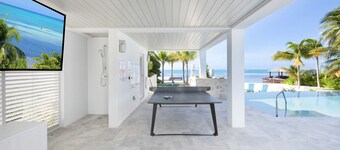 Sun Rays by Grand Cayman Villas
