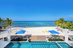 An infinity pool