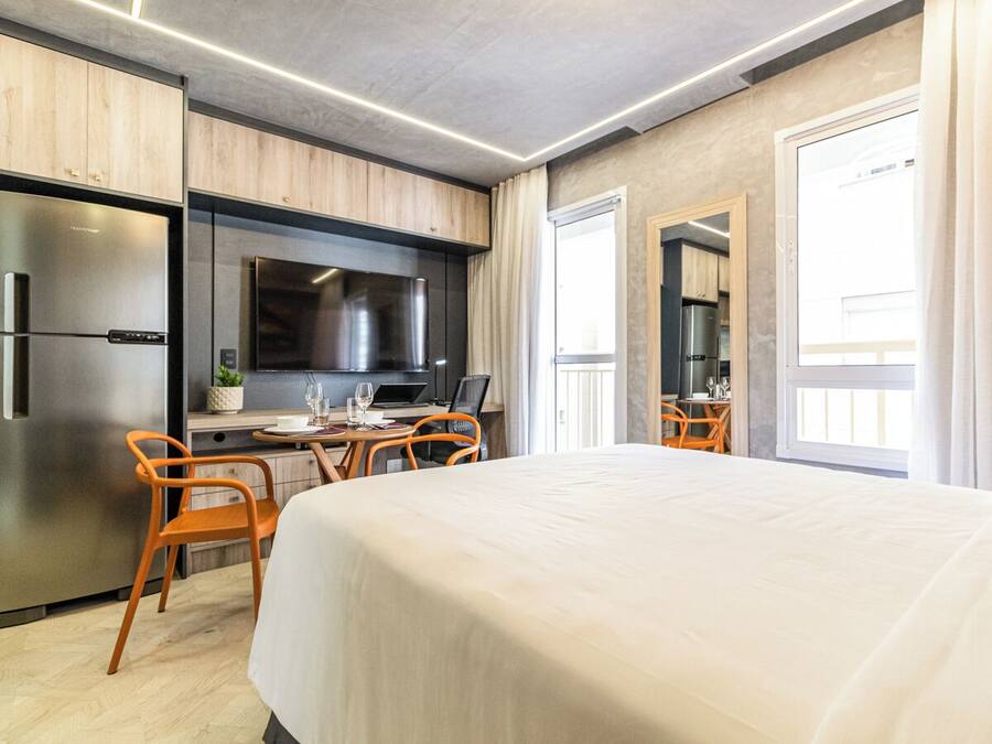 Hypo-allergenic bedding, individually furnished, free WiFi