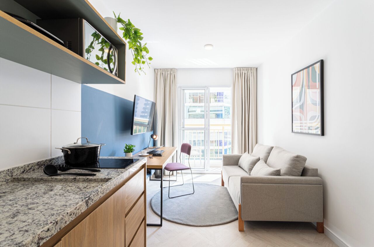 Studio Casal | 거실 | 디지털 채널 시청이 가능한 40인치 스마트 TV, TV