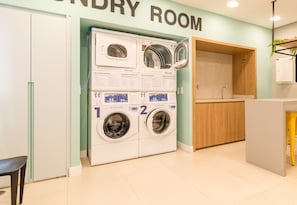 Ruang laundry