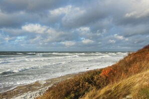 In Strandnähe, Liegestühle