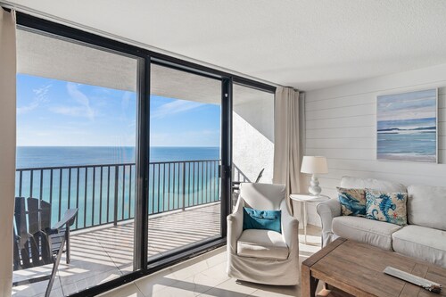 1 Seagrove Place Beachfront Condo, Beach Access