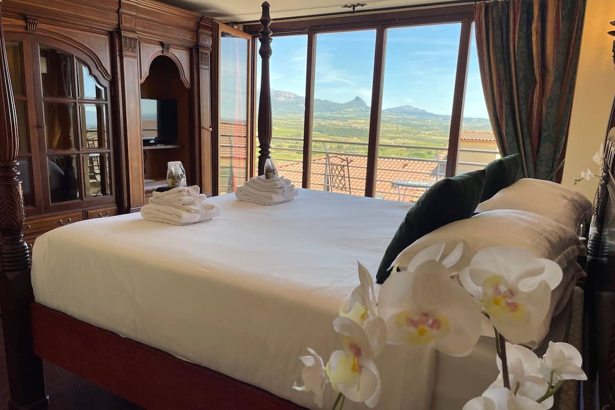 2 habitaciones, ropa de cama de alta calidad y colchones con pillow-top