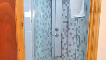 Double Room | Bathroom | Combined shower/bathtub, rainfall showerhead, hair dryer, toilet paper