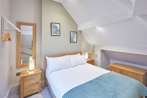 1 soverom, strykejern/-brett, wi-fi (inkludert) og sengetøy