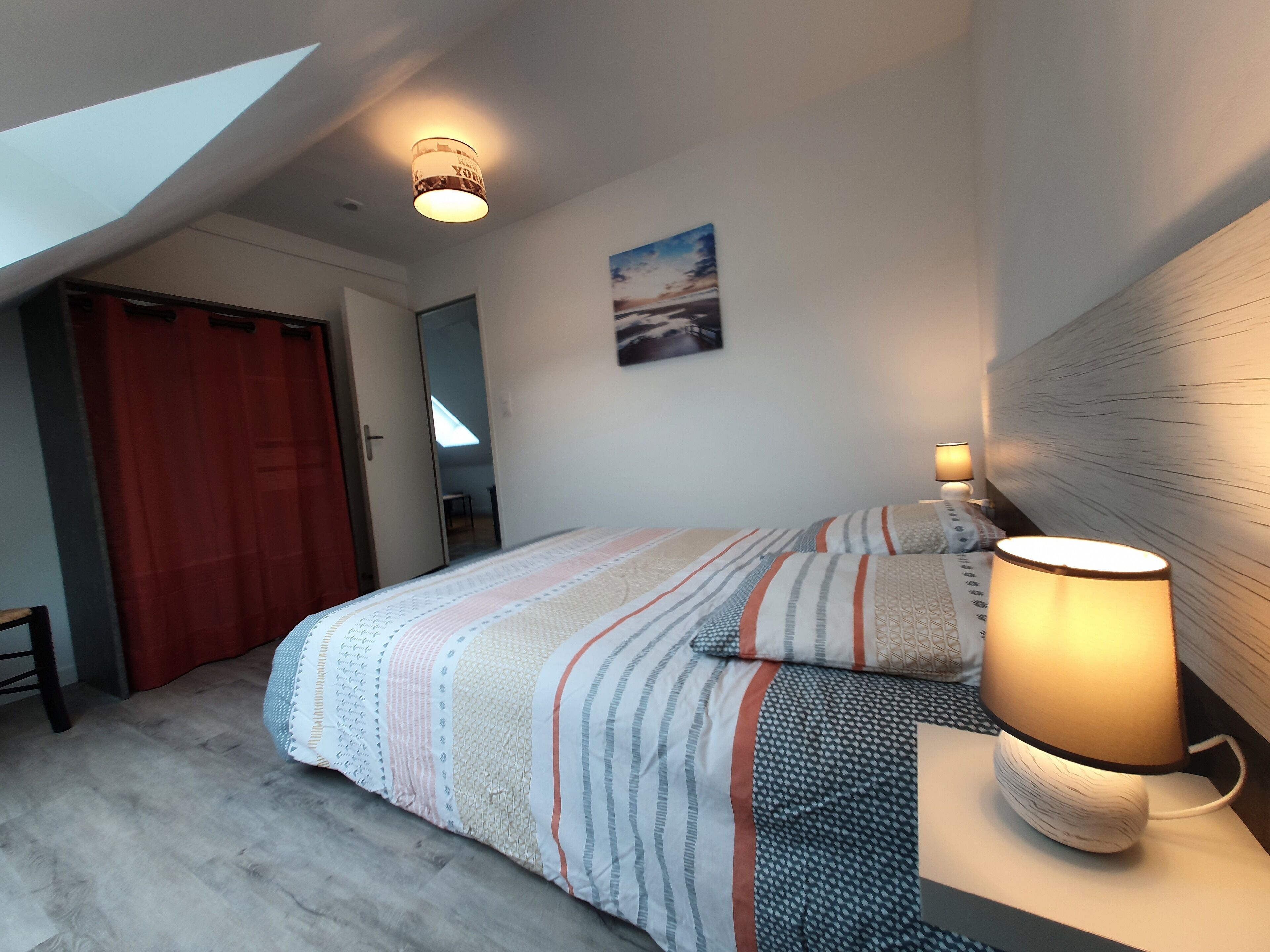 4 chambres, Wi-Fi gratuit, draps fournis