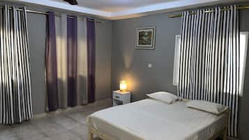 Ferienhaus | 5 Schlafzimmer, kostenloses WLAN, Bettwäsche