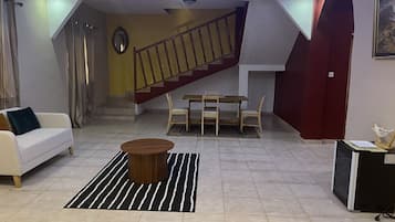Rumah | Lobi