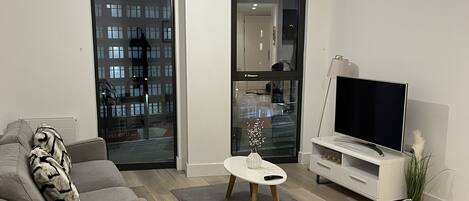 Appartement, 2 queensize bedden | Interieur