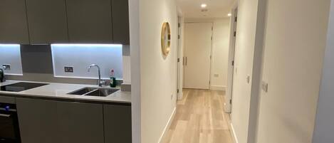 Apartemen, 2 Tempat Tidur Queen | Interior
