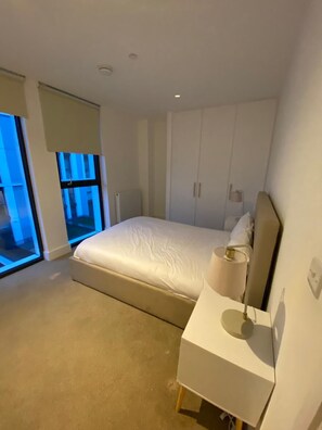 Apartment, 2 Queen Beds | 2 bedrooms, iron/ironing board, free WiFi, bed sheets - Brand New 2 Bedroom Near Olympic Stadium (London)