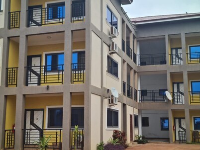 DAA DINGBE SUITES - LUXURY APARTMENT #1