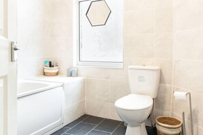 House | Bathroom | Combined shower/tub, deep soaking tub, towels
