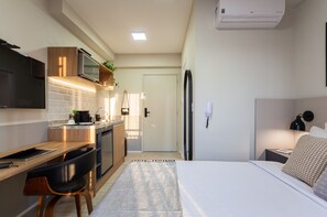 Studio Casal | Hypo-allergenic bedding, individually decorated, free WiFi