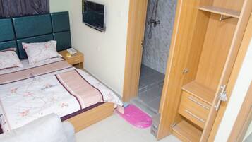 Standard Room | Free WiFi