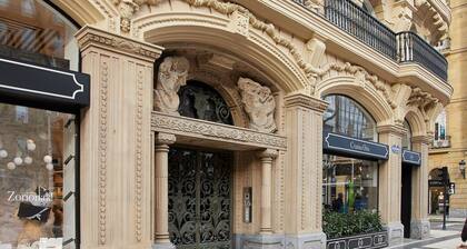 Olabar I | The Rentals Collection