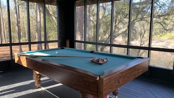 Spielezimmer
