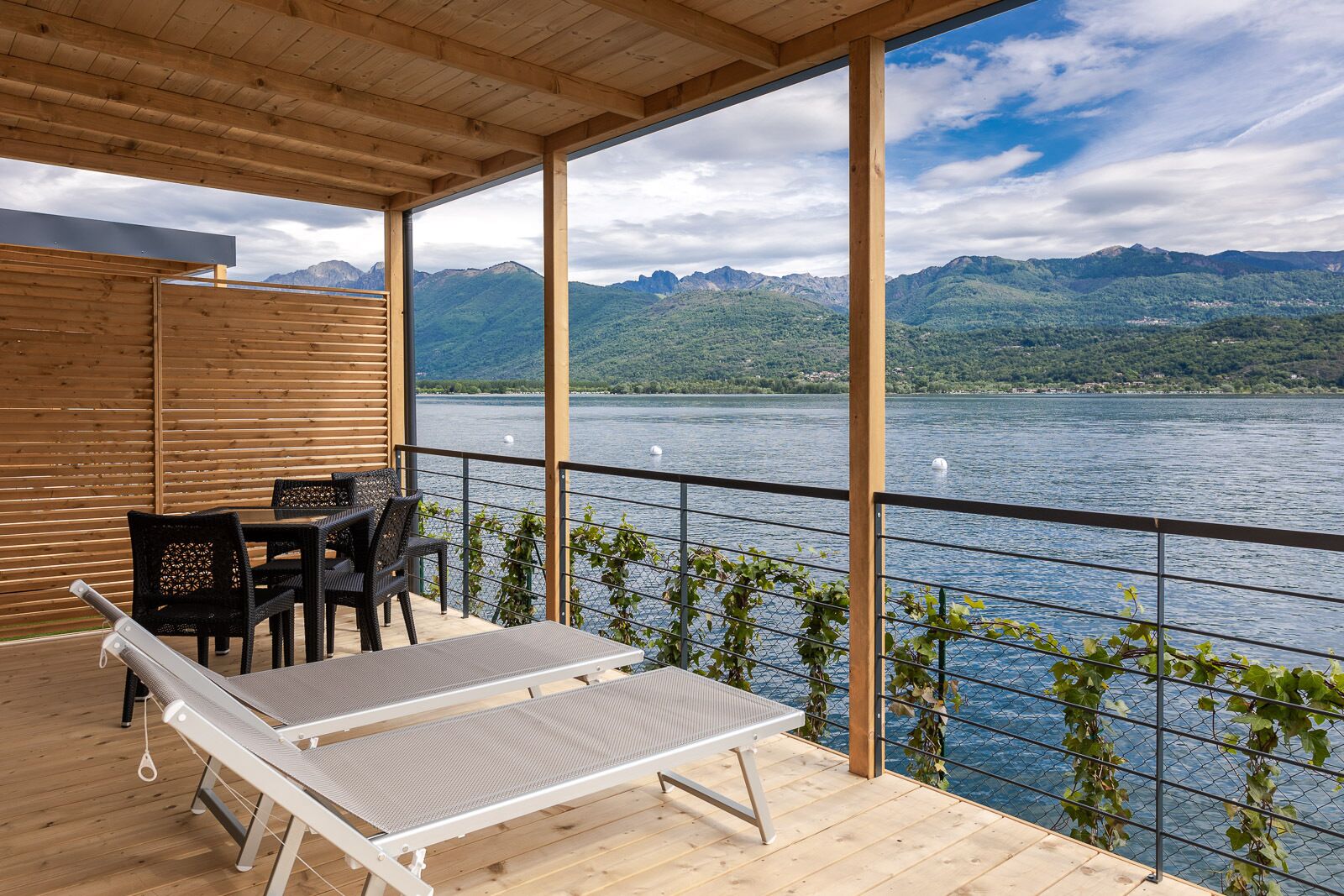 Appartement Deluxe, vue sur le lac | Terrasse/patio