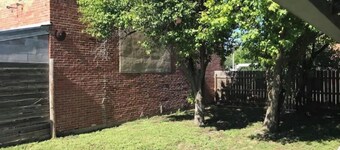 Home`305 Agra Lodge, House/Garage Over 1,300 Sq.Ft