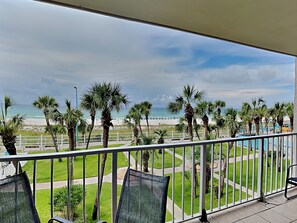 Property grounds - Summit Beach Resort #330 | Gulf Front + Amenities (Panama City Beach)