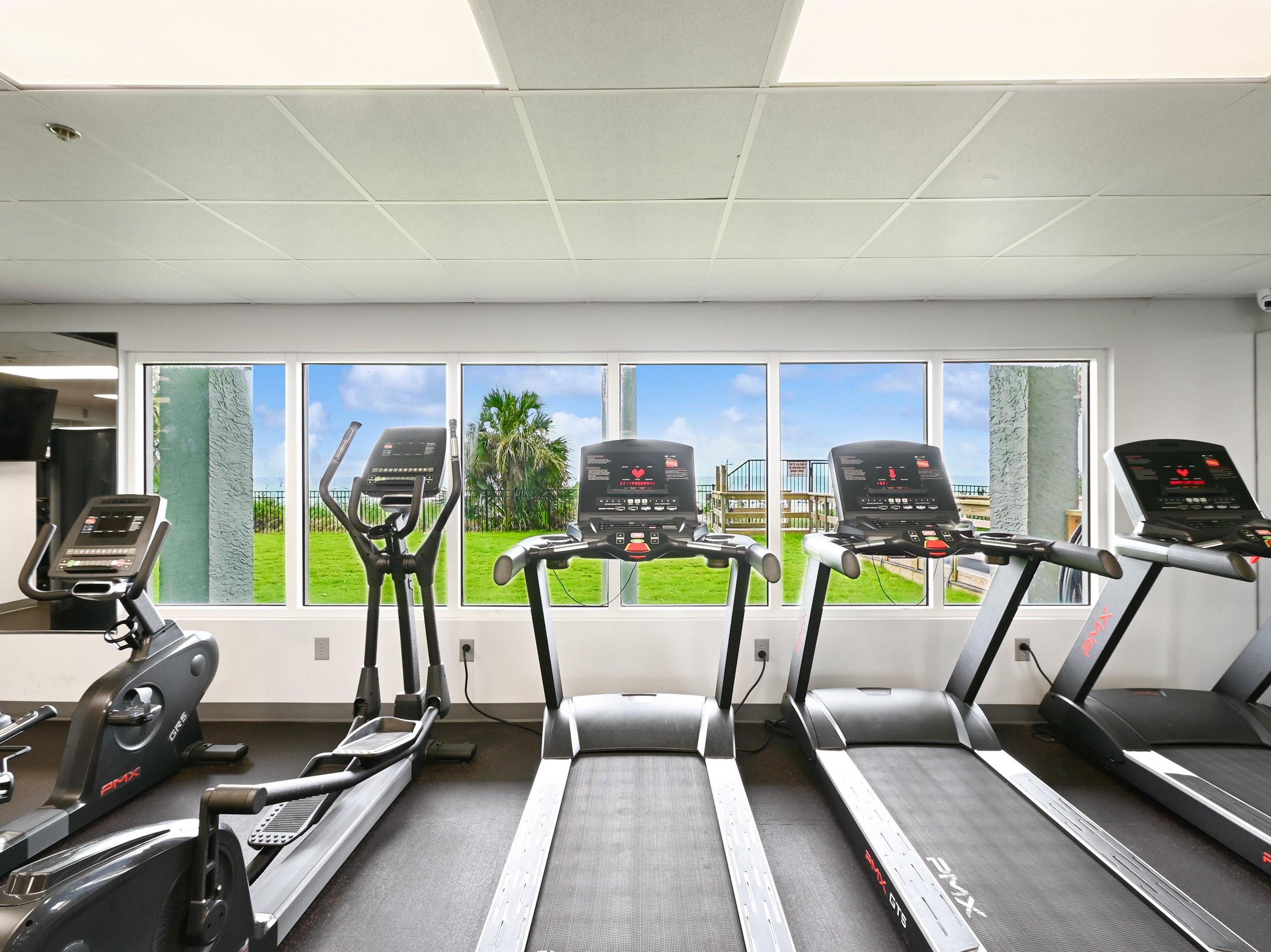 Long Beach Resort Towers - Fitness Room