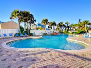 Piscine couverte