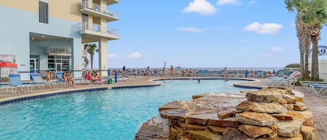 Piscine couverte