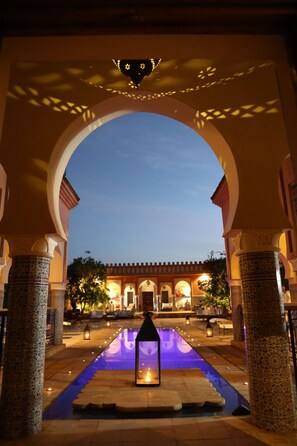 Outdoor pool - Magnificent Luxury Riad - 700 M² (700 sq. ft.) (DOUAR BOU AZZA)