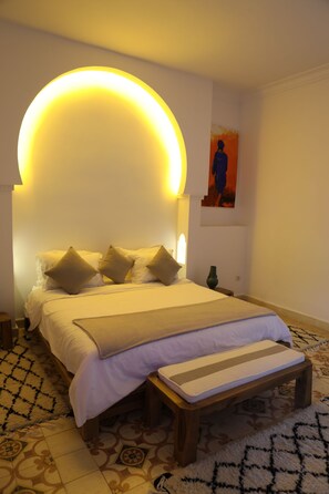 3 bedrooms, WiFi, bed sheets - Magnificent Luxury Riad - 700 M² (700 sq. ft.) (DOUAR BOU AZZA)
