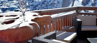 Chalet de prestige 18 people swimming pool jacuzzi sauna