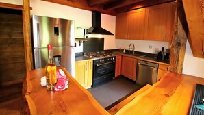 Unclassified image, 2 of 51, button - Chalet de prestige 18 people swimming pool jacuzzi sauna (Vars)