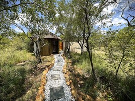 Panoramic Room | Bathroom | Designer toiletries, hair dryer, bathrobes, slippers