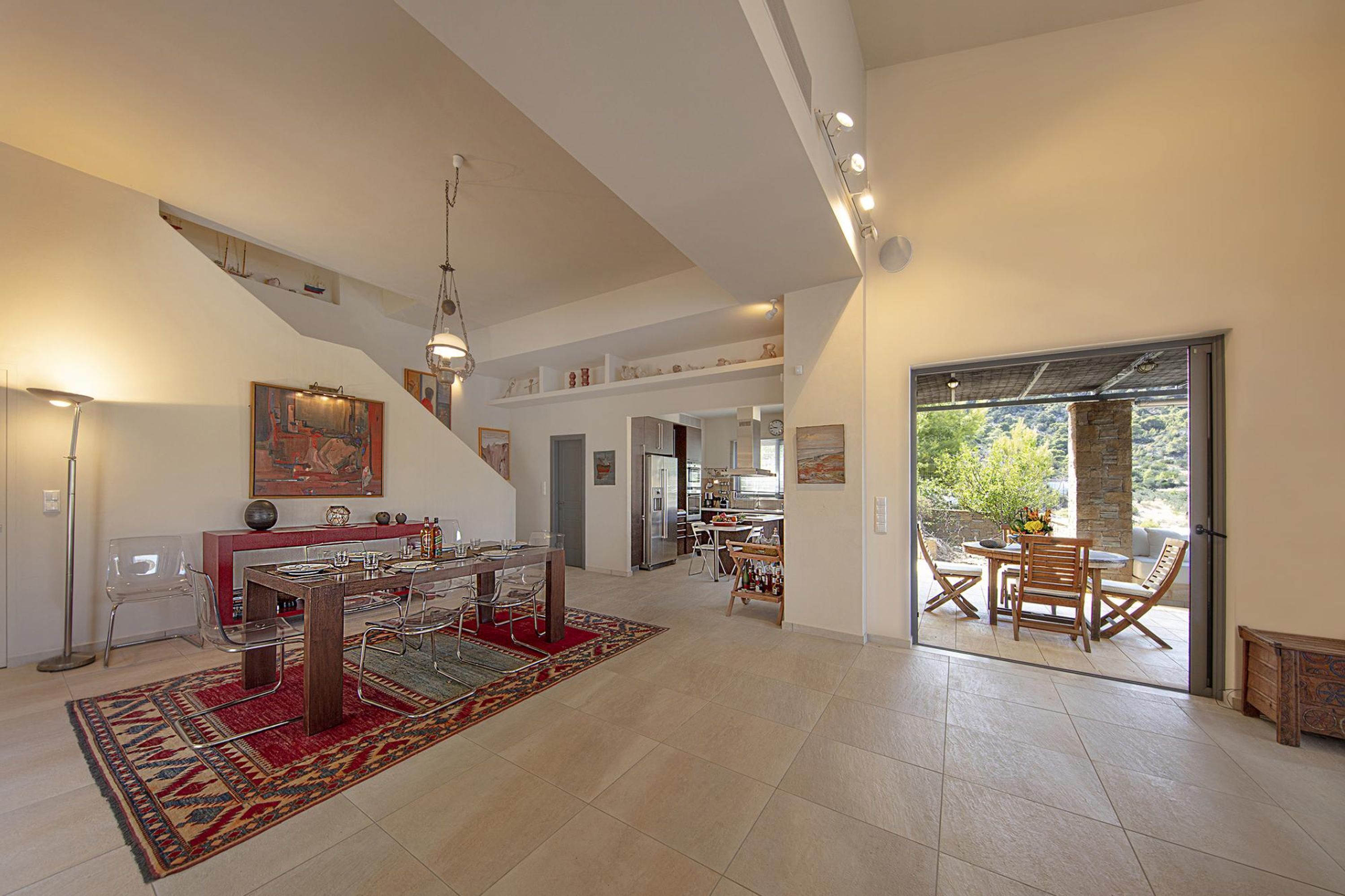 Villa | 4 bedrooms, desk, soundproofing, Internet