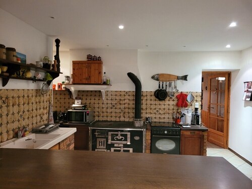 Belle ferme surplombant le lac de Vouglans