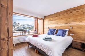 3 bedrooms, iron/ironing board, travel crib, free WiFi - Courchevel 1850, elegant, 3 bedrooms, 92sqm, ski in ski out, exceptional view (Courchevel)