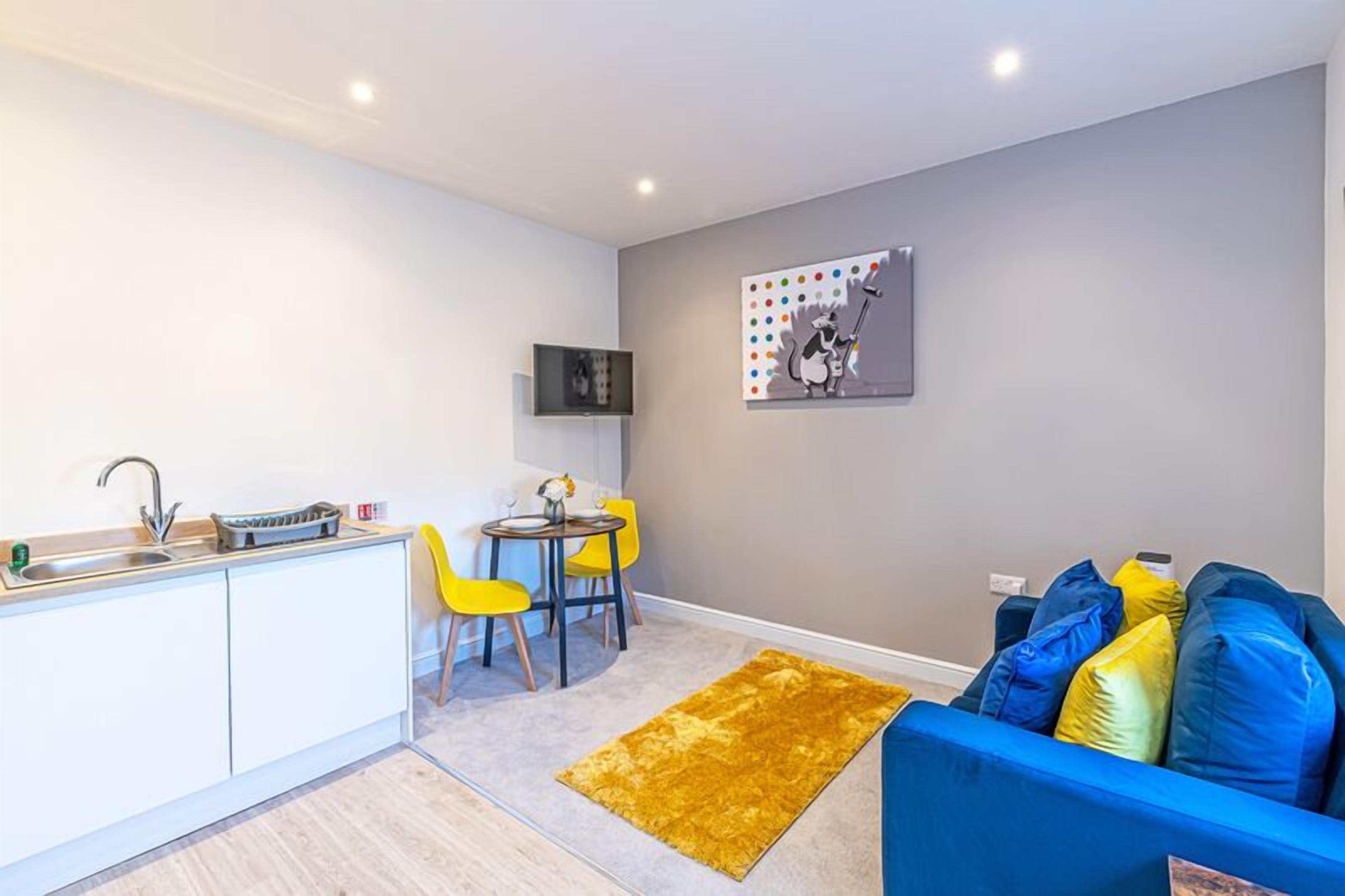 Apt 4 Prescott Court Halifax - Huddersfield