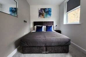 2 Schlafzimmer, Bügeleisen/Bügelbrett, kostenloses WLAN, Bettwäsche