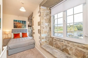 2 Schlafzimmer, Bügeleisen/Bügelbrett, kostenloses WLAN, Bettwäsche