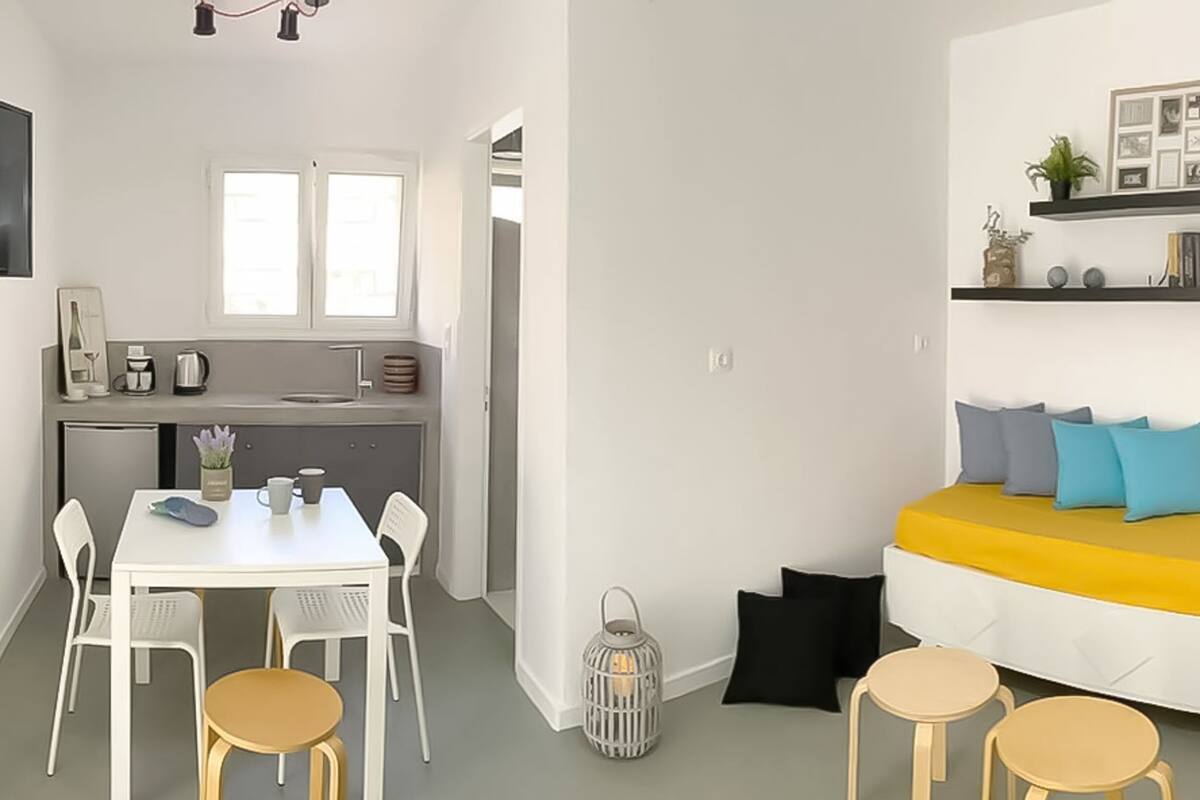 1 bedroom, free WiFi, bed sheets