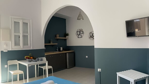 Classic Apartment | Free WiFi, bed sheets - Sabbia Calda Apartments (Santorini)