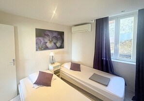 1 bedroom, iron/ironing board, internet, bed sheets - Viva Riviera Place Marché Gambetta (Cannes)