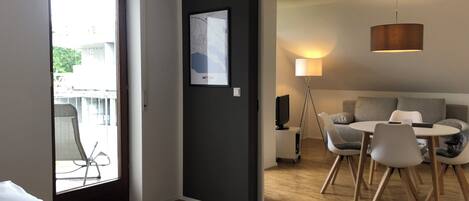 1 多间卧室、熨斗/熨衣板、WiFi、床单