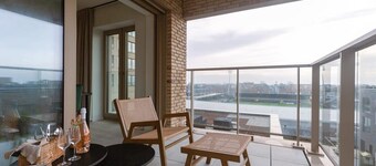 Beautiful apartment with terrace and parking