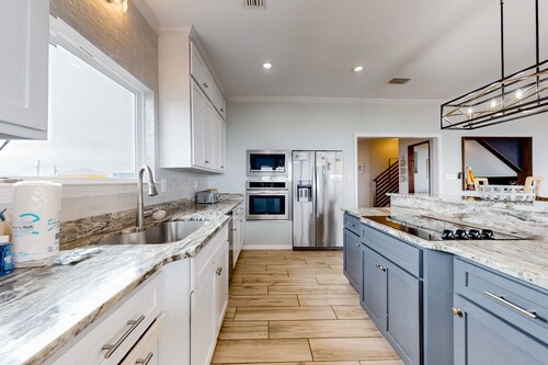 Dog-friendly waterfront home with Gulf views & private beach/lagoon access