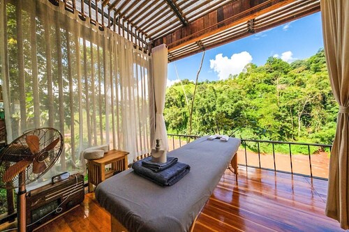 Kiri Vari Boutique Resort